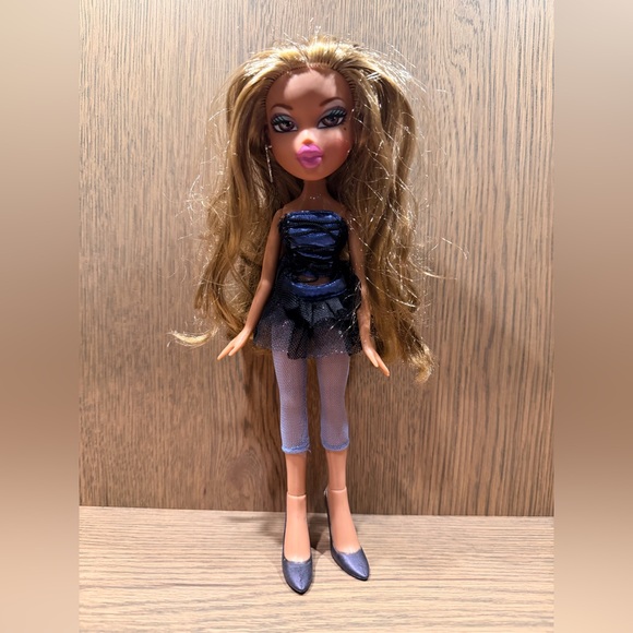 Bratz Other - Bratz birthday bash Yasmin